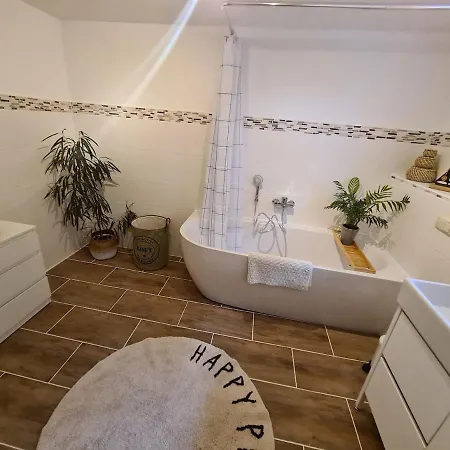 Apartamento Marewa 80 Qm Niederdorla
